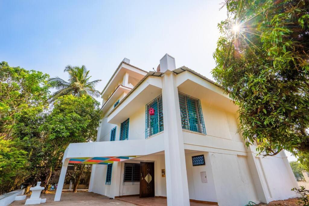 Lake View Villa Gandaulim Kültér fotó